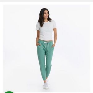 Vuori Performance Jogger